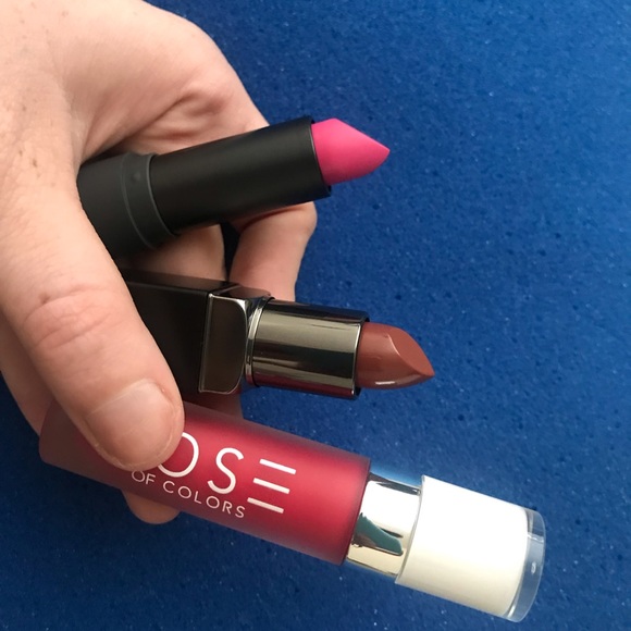 Makeup bundle - Picture 2 of 2